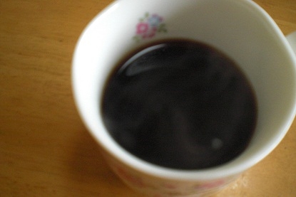 こんにちは・・・・・・普段はブラックですが、疲れた時にこう言う甘いコーヒー大好きです。ごちそうさまでした。(*^_^*)