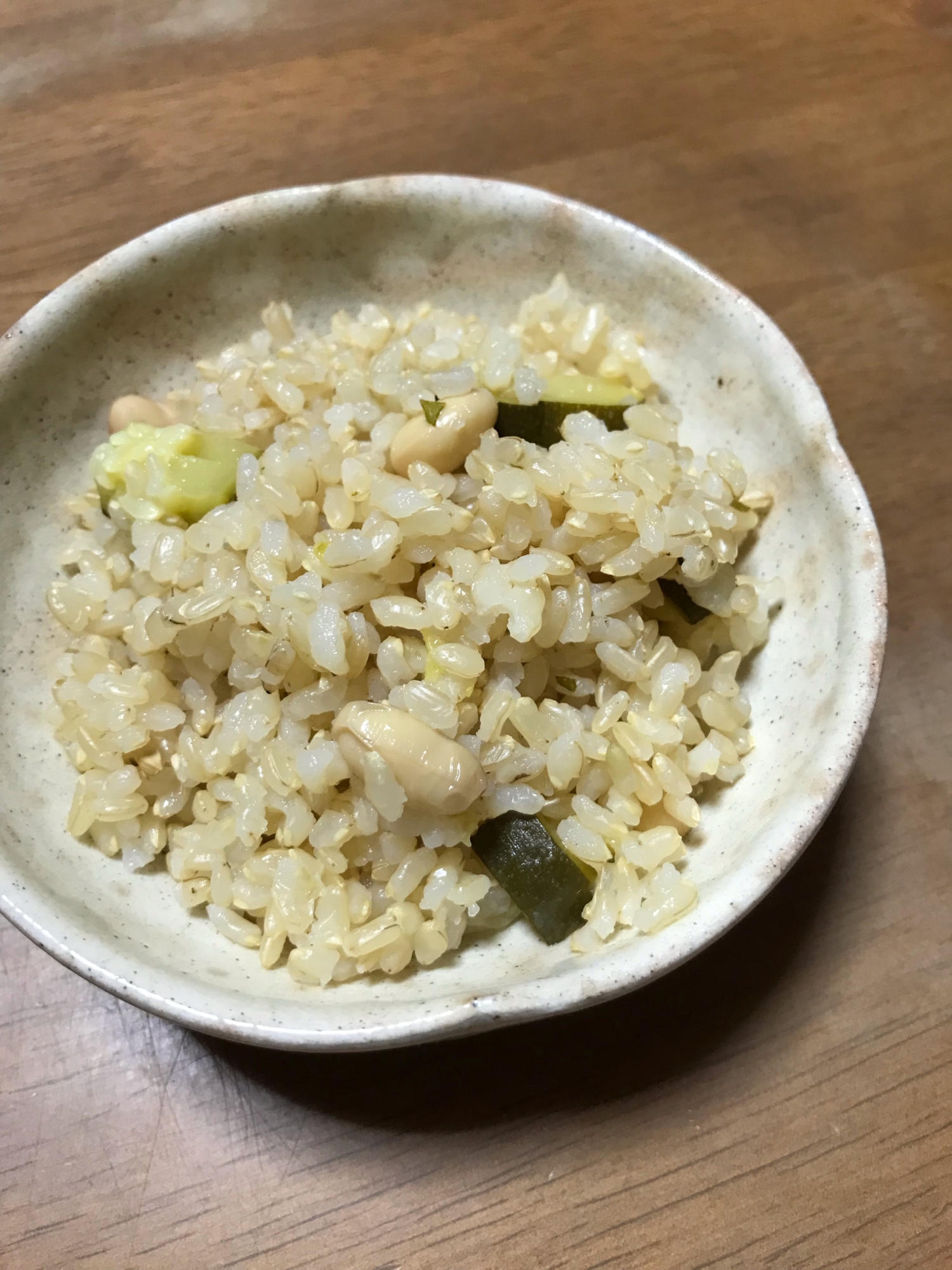 ズッキーニとサラダ豆の炊き込みご飯