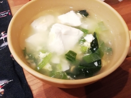 ほうれん草と豆腐の中華風スープ（菠菜豆腐湯）