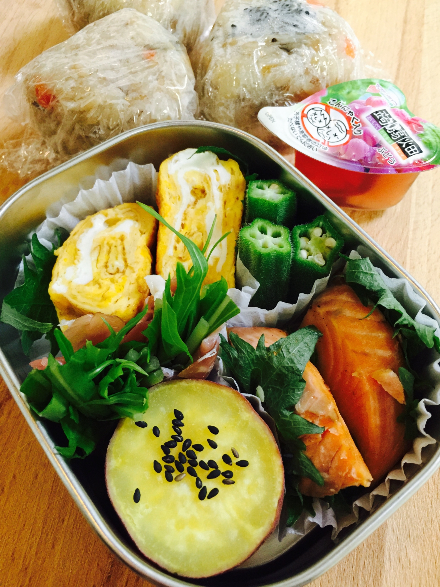 今日のパパ弁当☆焼き鮭、卵焼き、さつま芋