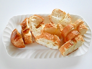 あっという間に出来ちゃう ガーリックトースト♪