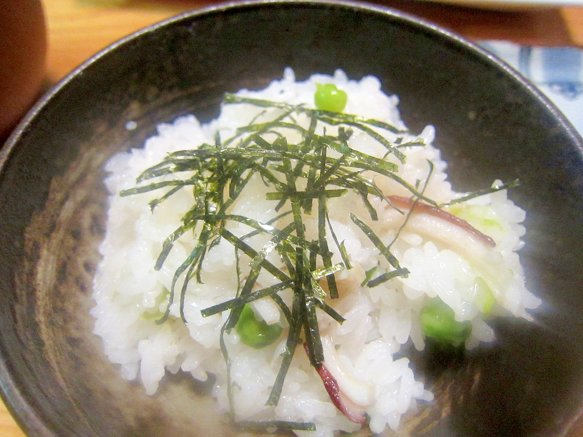 蛸とグリンピースの味醂炊き御飯