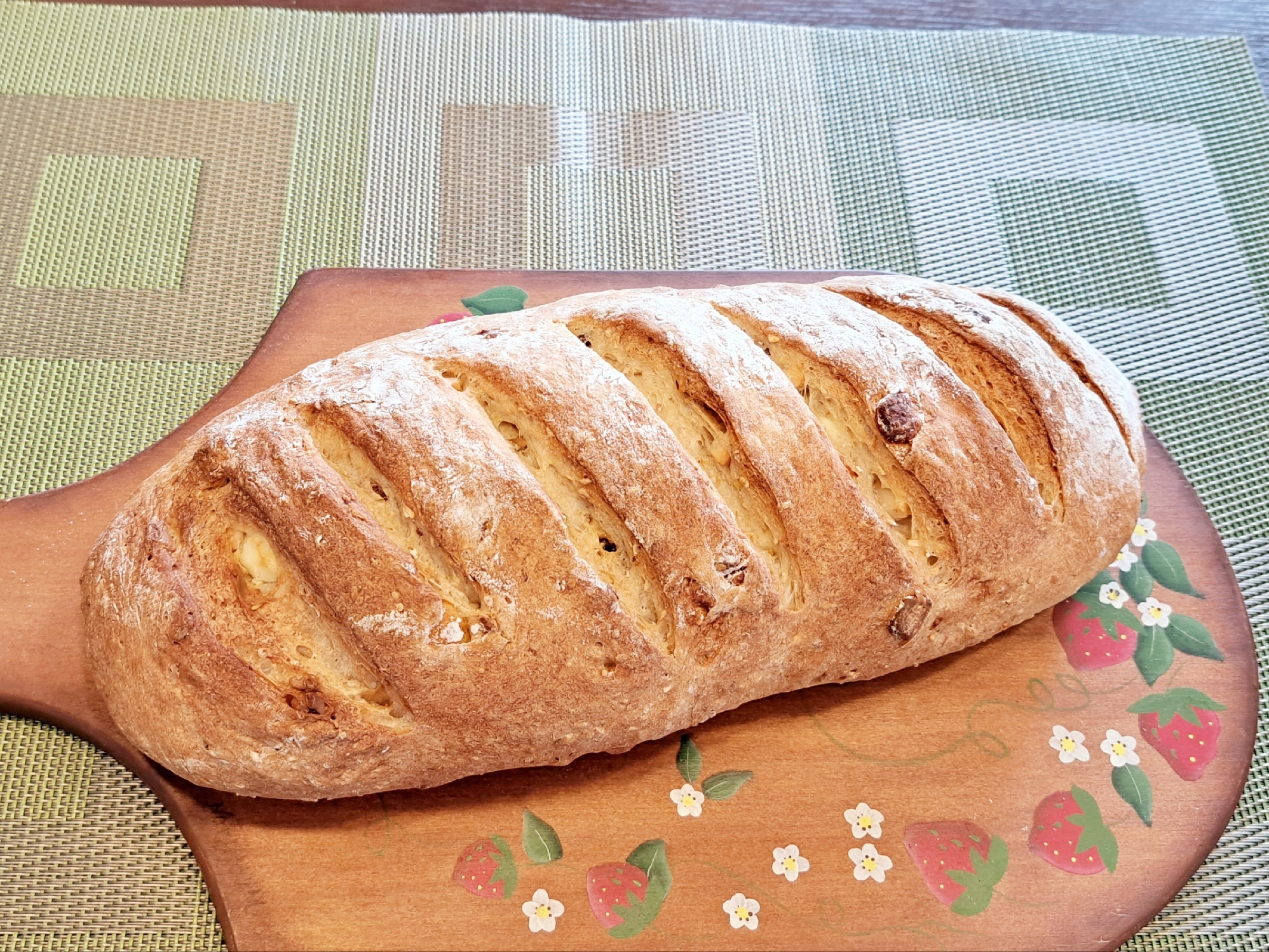 いちじく とクリームチーズのカンパーニュ