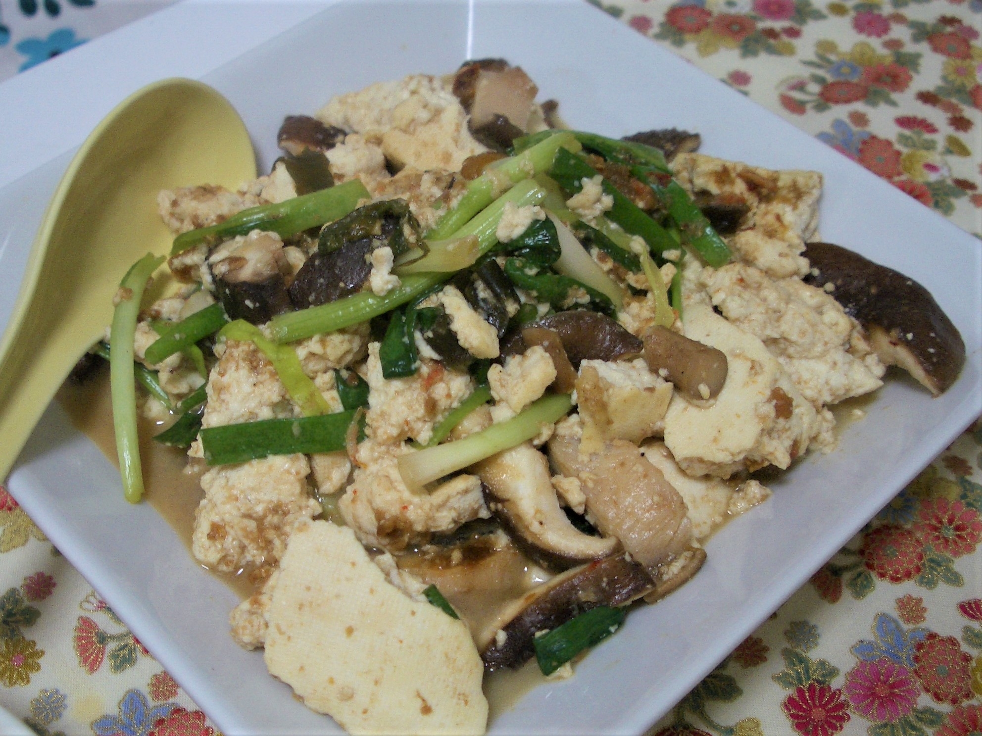 豆腐と椎茸のネギ炒め