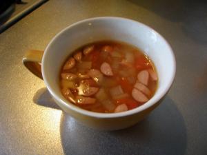野菜たっぷり♪ミネストローネ風トマトスープ