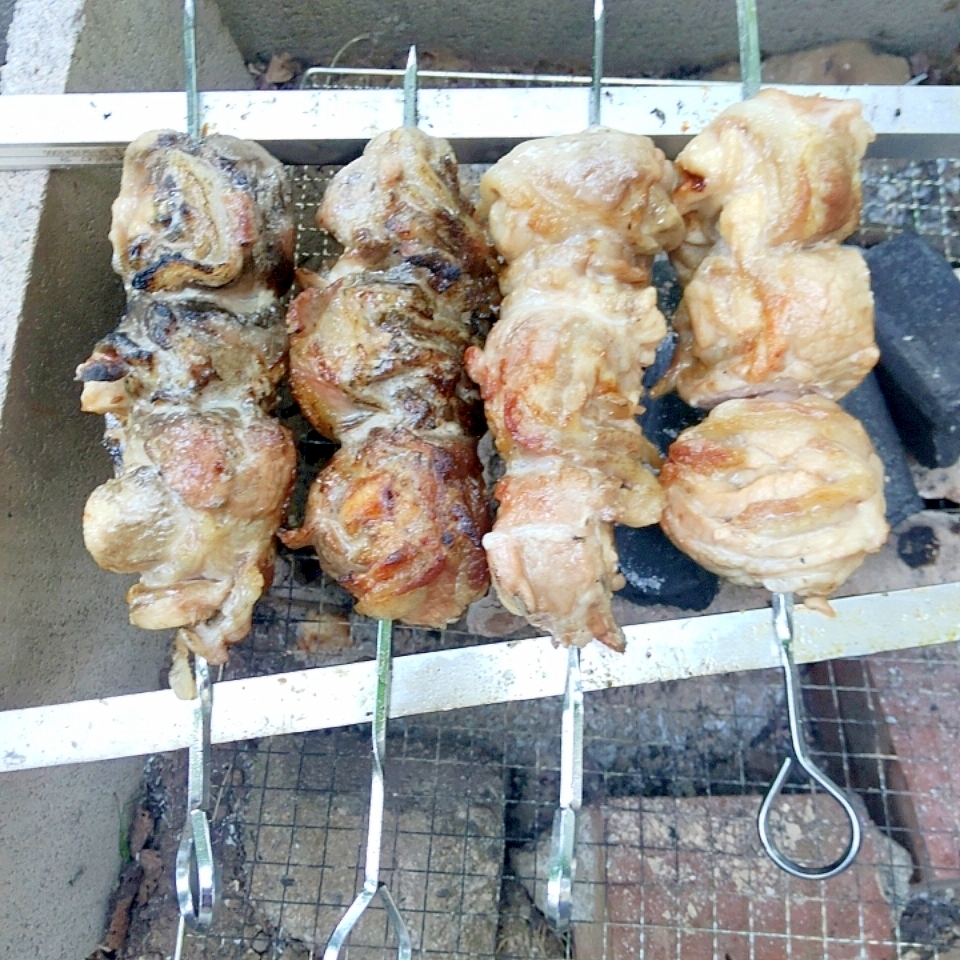ウズベキスタン風に巻きシャシリク豚肉と鶏肉で