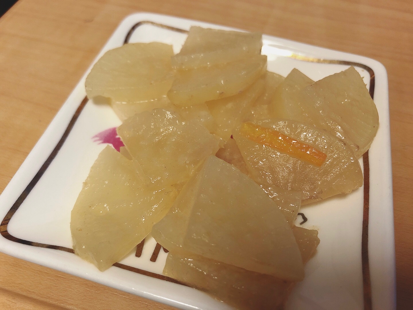 大根の豚骨スープ煮