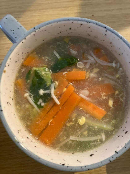 野菜たっぷり中華スープ