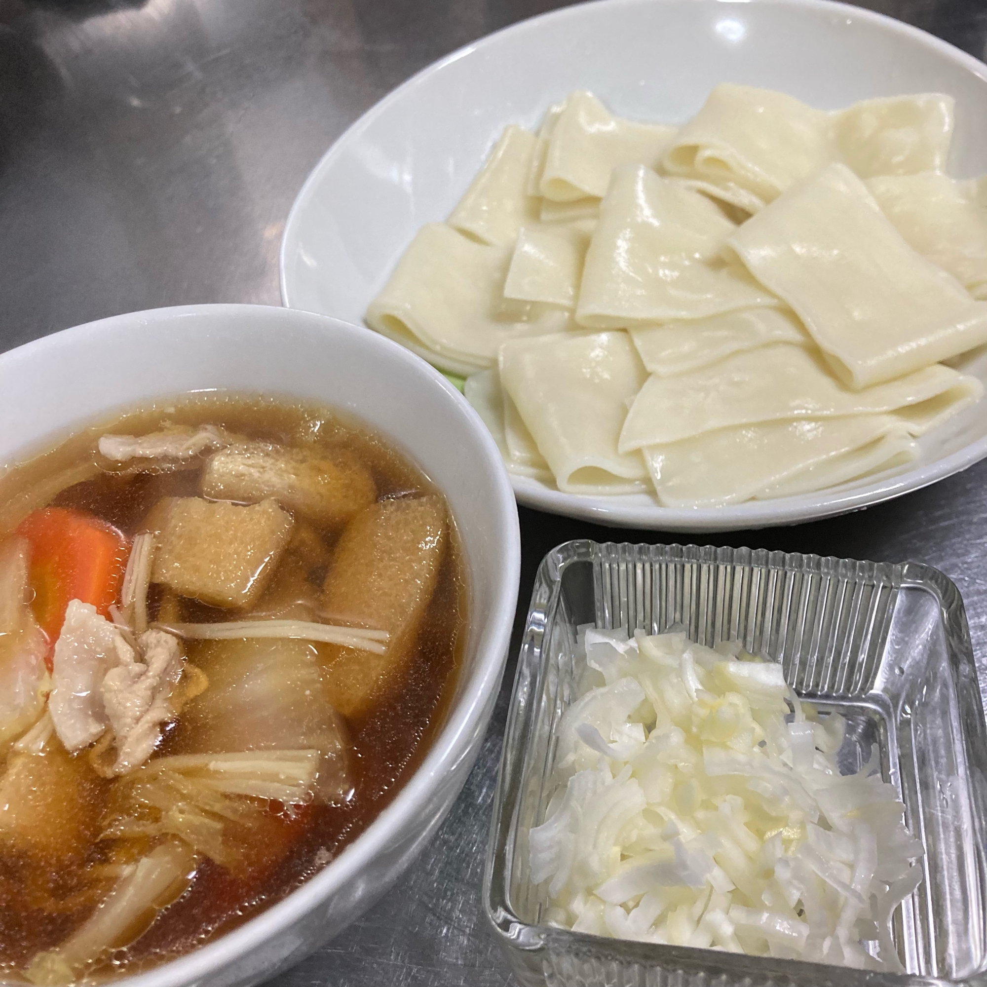 具沢山のひもかわうどん