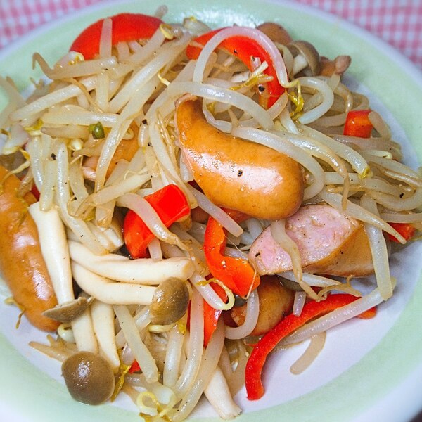 もやしもウインナーのコンソメ炒め レシピ 作り方 By あやめぇ 楽天レシピ もやしもウインナーのコンソメ炒め レシピ 作り方 By あやめぇ 楽天レシピ