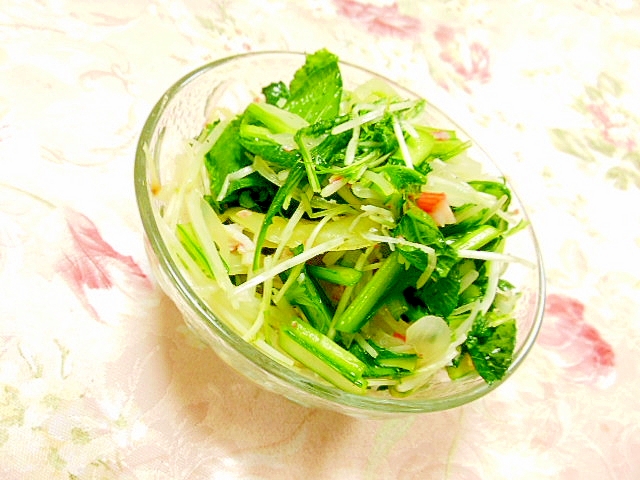 ❤小松菜と水菜と玉葱カニかまのサラダ❤