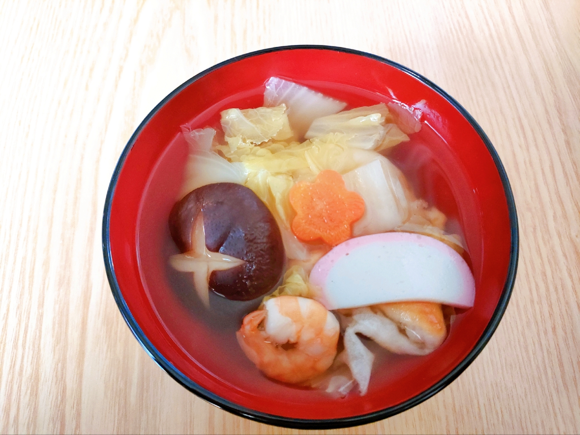 白菜と椎茸と海老のお雑煮