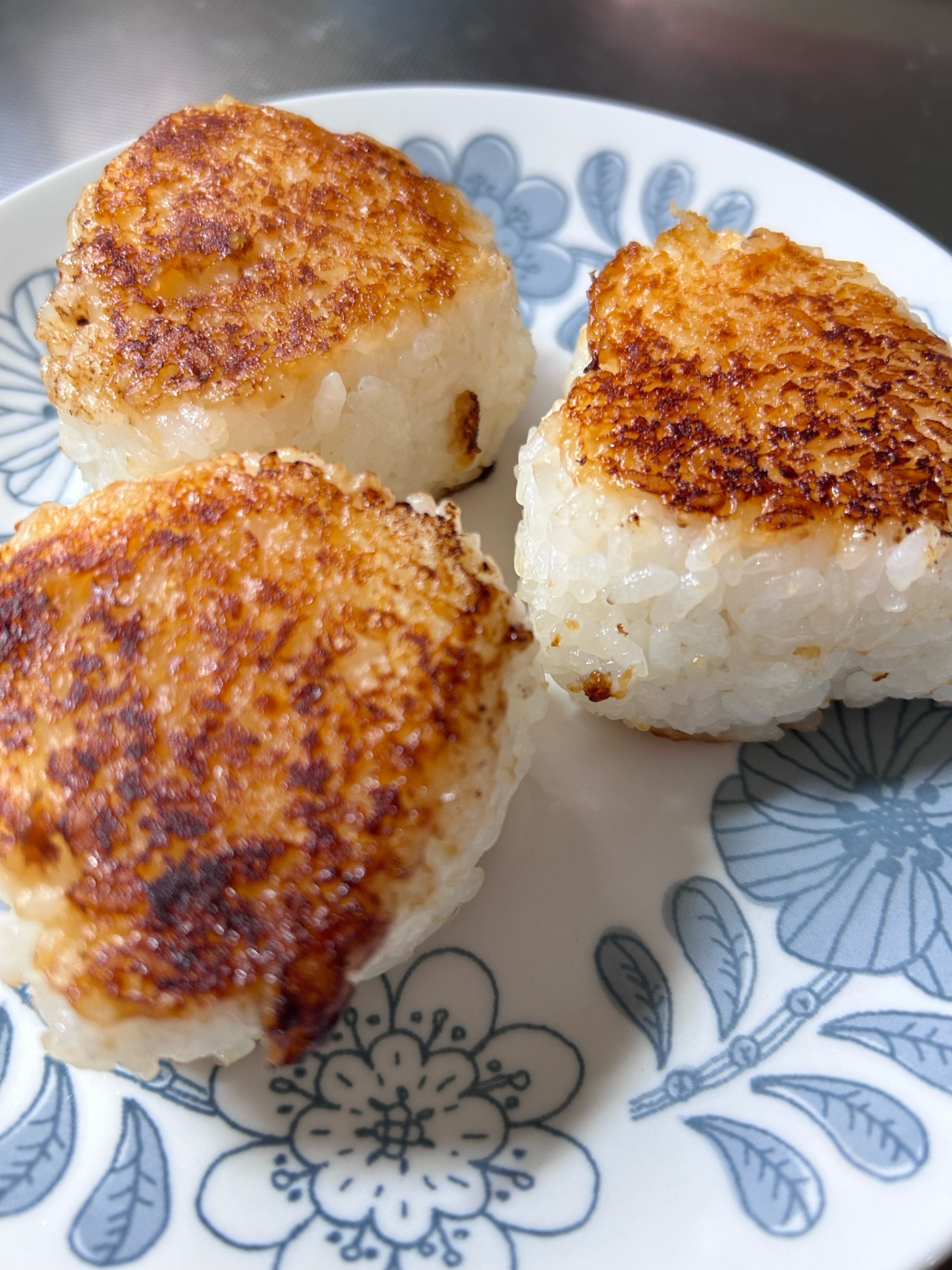 焼きおにぎり【生姜みそで】