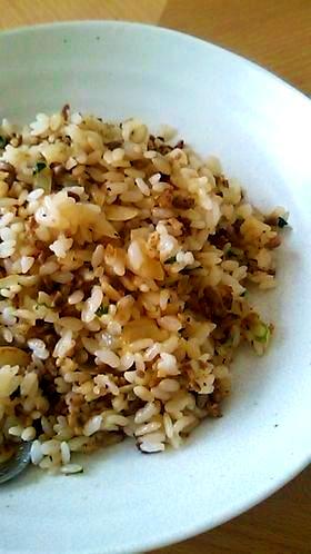 めんつゆチャーハン レシピ 作り方 By Yourio 楽天レシピ めんつゆチャーハン レシピ 作り方 By Yourio 楽天レシピ