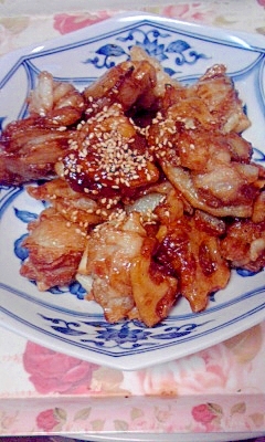 タレと食感が絶妙～♪蓮根と豚バラの黒酢アラレ♪