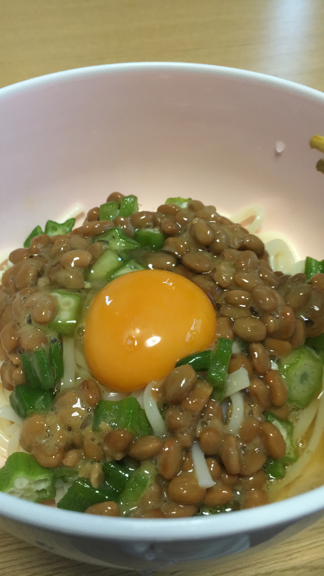 納豆とオクラのねばねばうどん