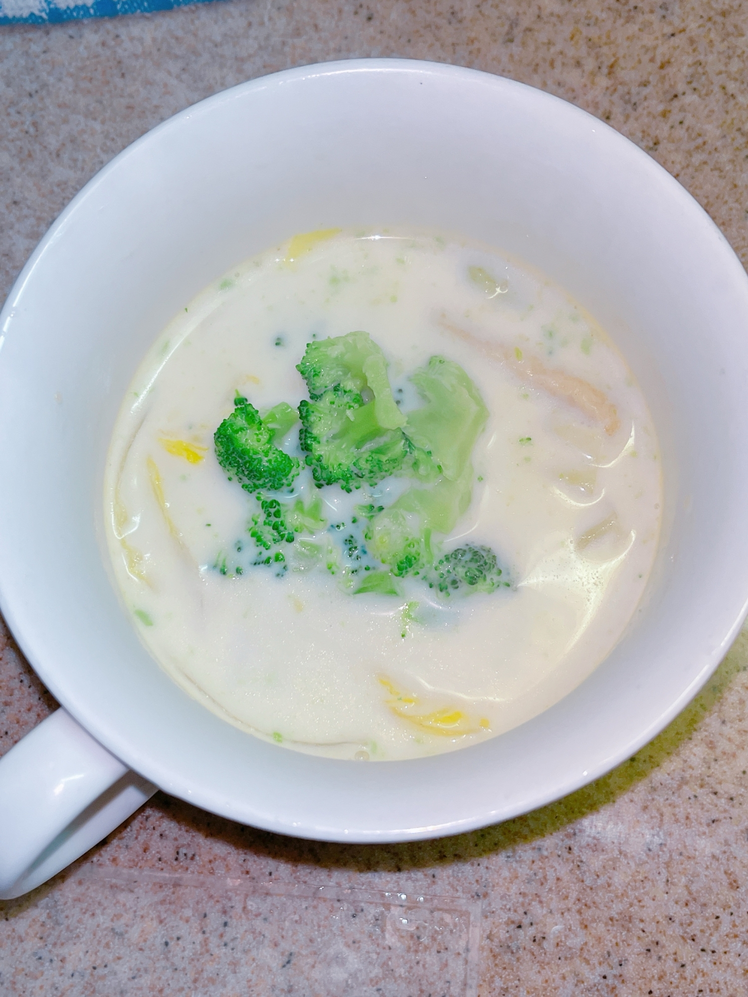 家族に大好評¦簡単¦野菜たっぷり¦ミルクスープ