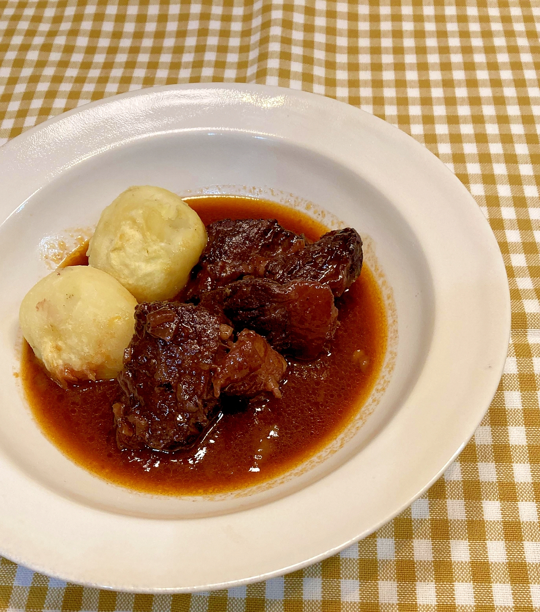 【赤ワインに合う】牛肉の赤ワイン煮♪