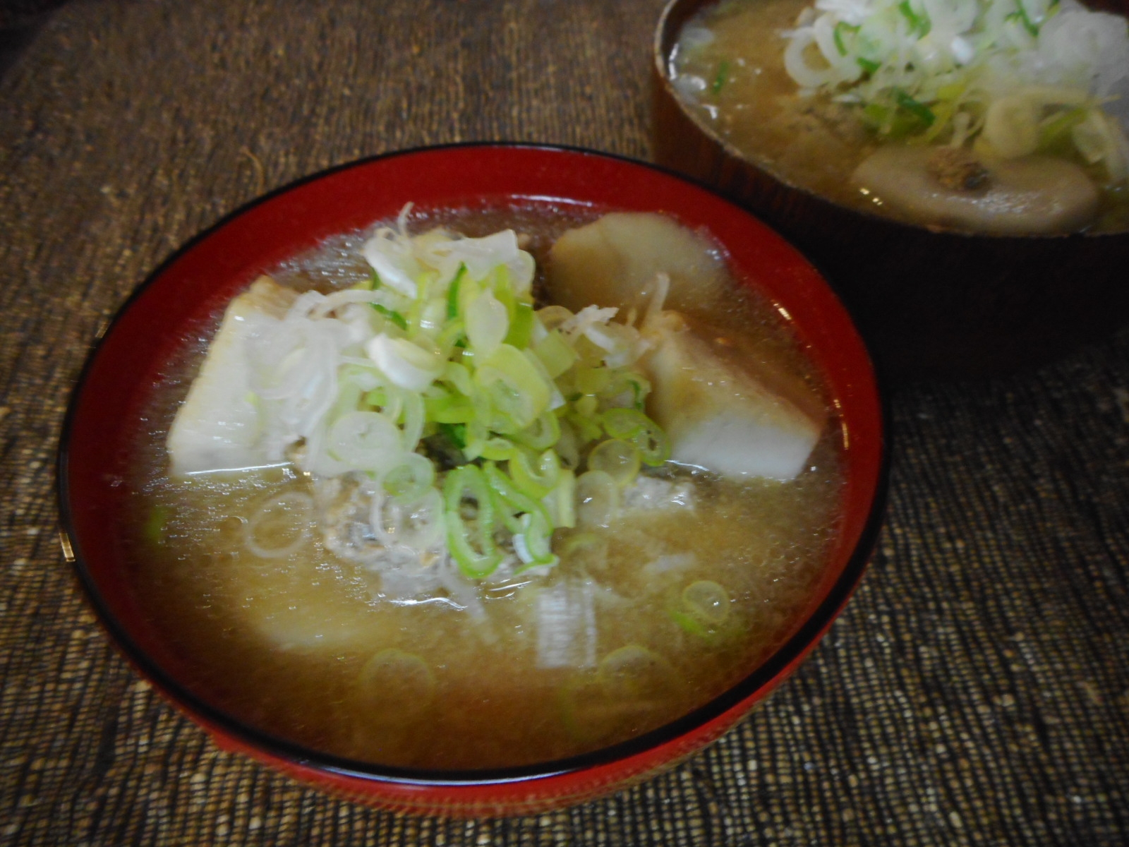 サンマのつみれと里芋の味噌汁