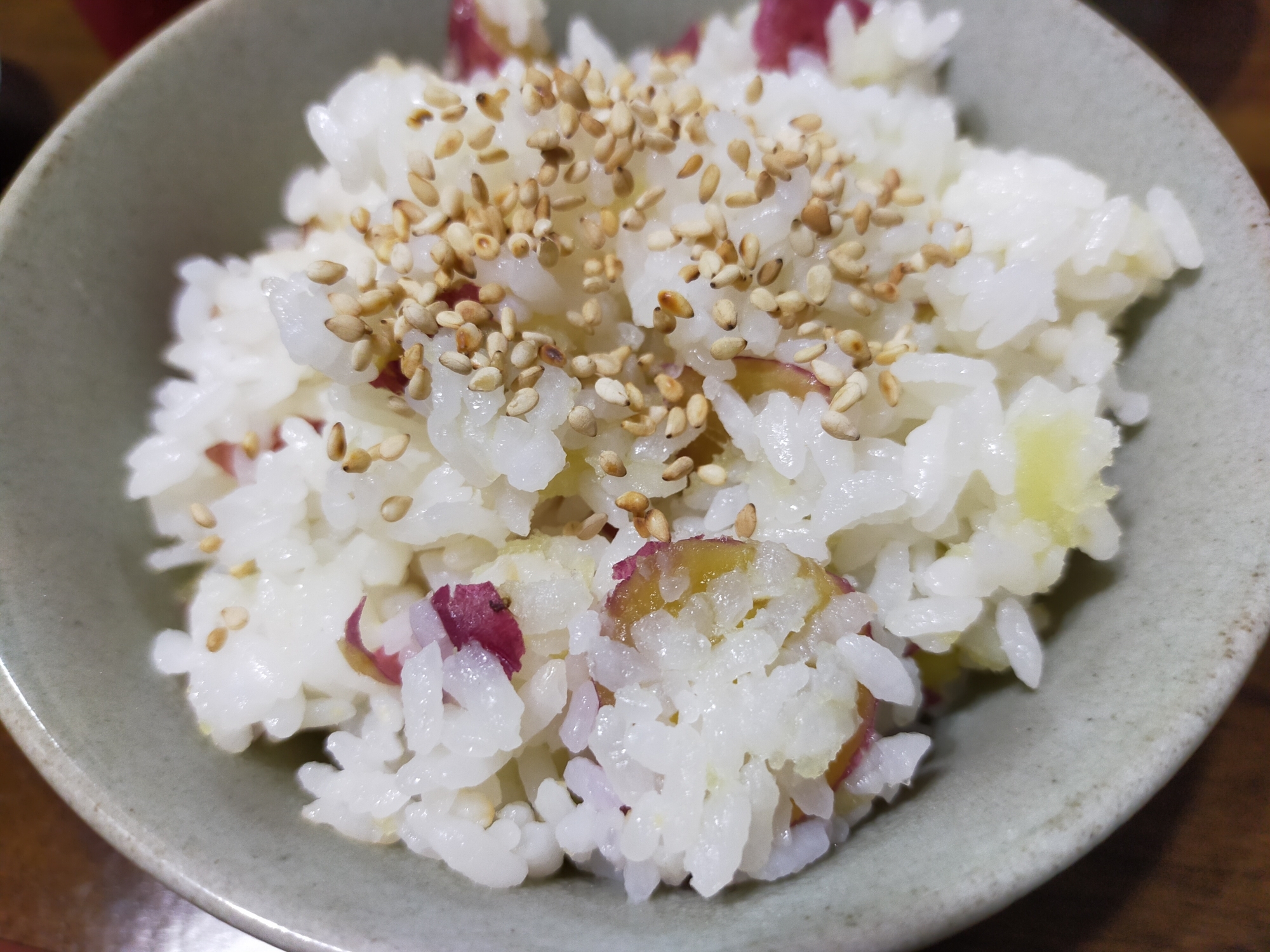 さつま芋の甘みが美味しい！炊飯器で簡単お芋のご飯