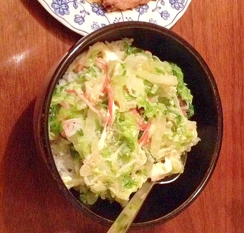 ヘルシー☆白菜とカニカマの卵とじ丼