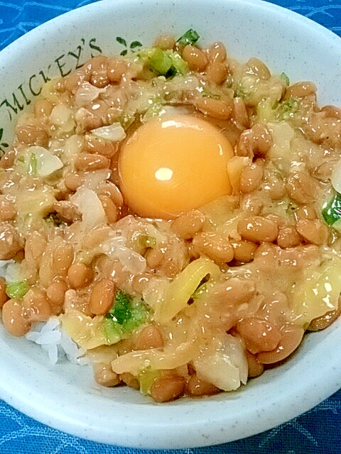 納豆の食べ方-生玉子＆味噌大根♪