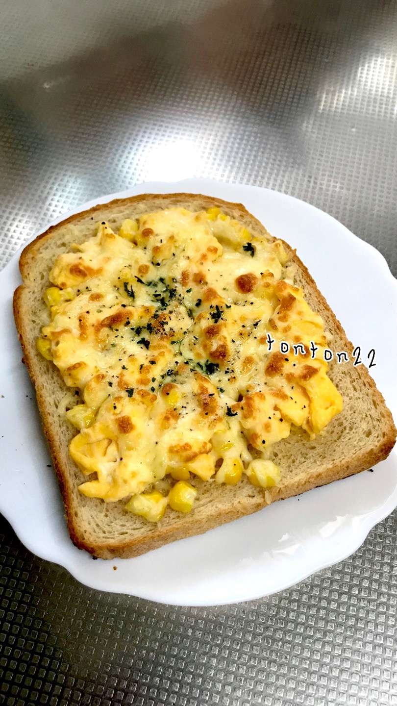コーン卵チーズトースト☆