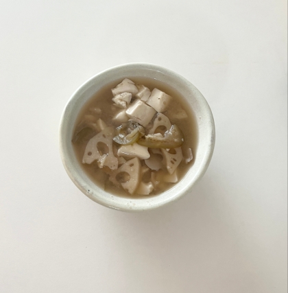 蓮根と人参と油揚げの味噌汁