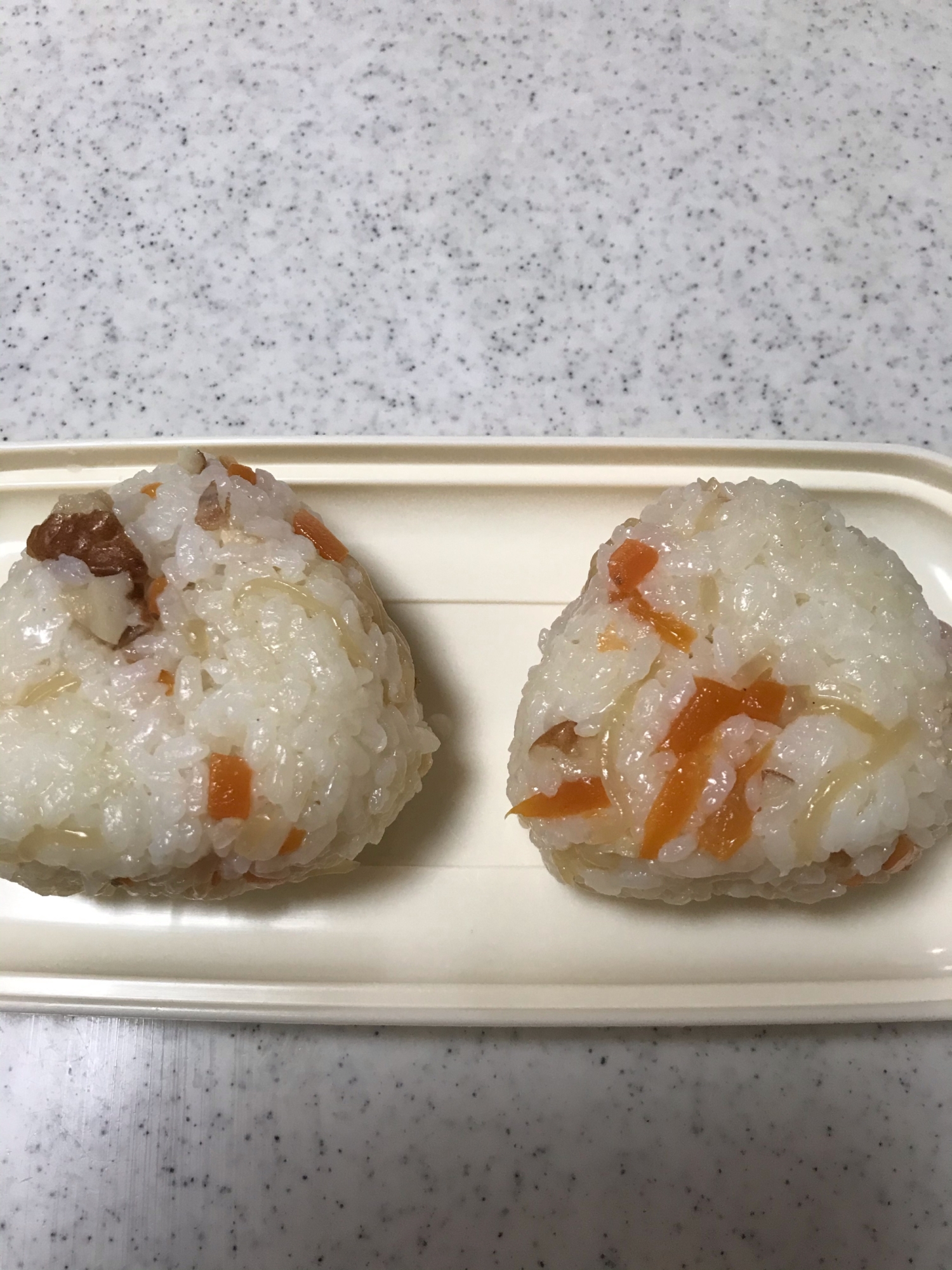 おにぎり☆煮物の残り