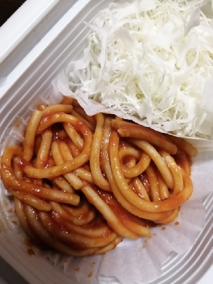 ピリ辛パスタサラダ