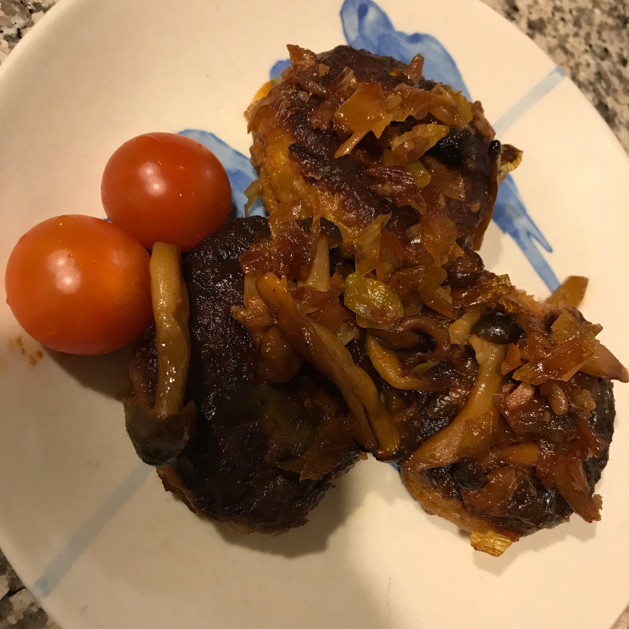 米粉で柔らかハンバーグ レシピ 作り方 By ゆずこママ 楽天レシピ 米粉で柔らかハンバーグ レシピ 作り方 By ゆずこママ 楽天レシピ