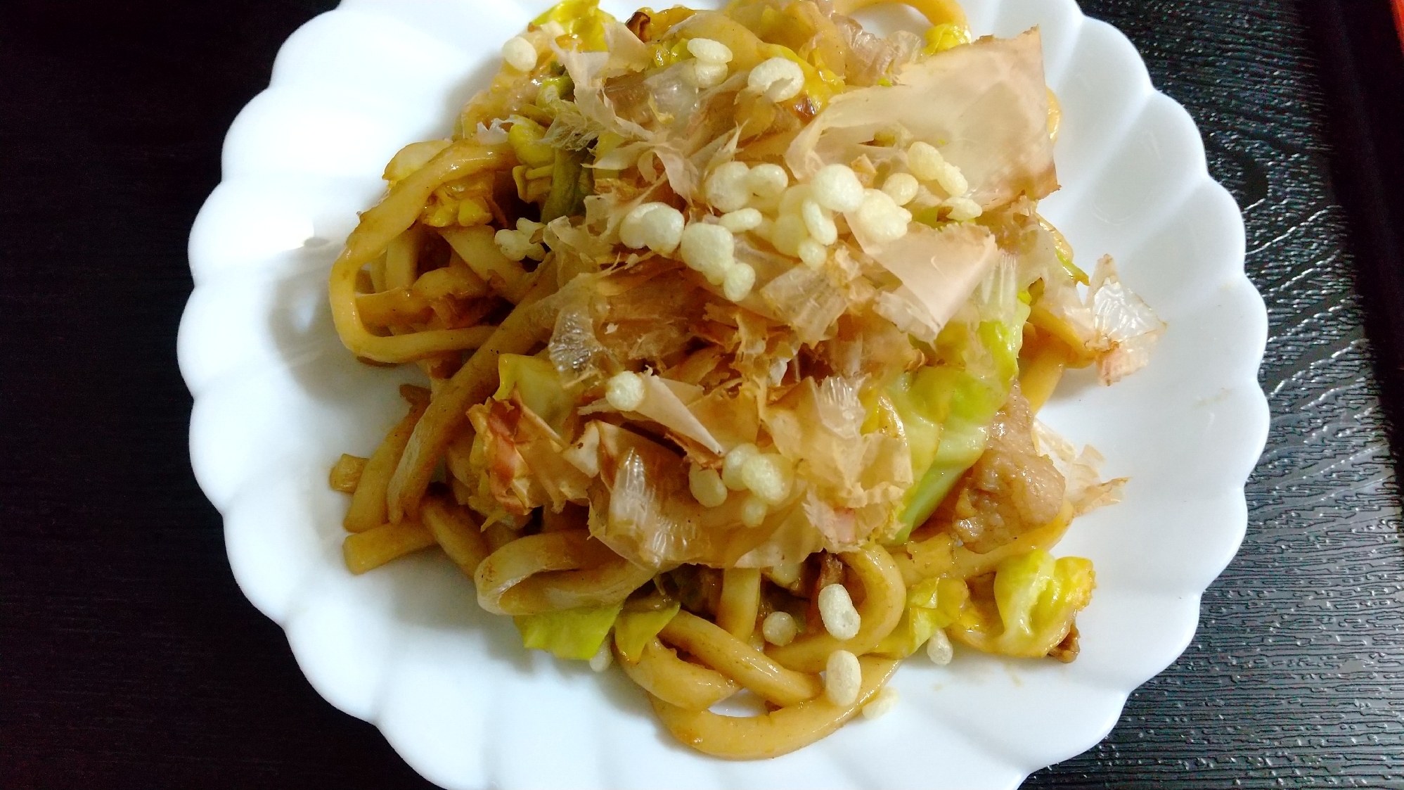 春キャベツたっぷり焼きうどん！