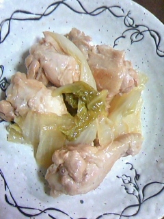骨付き鶏肉と白菜のめんつゆ煮込み