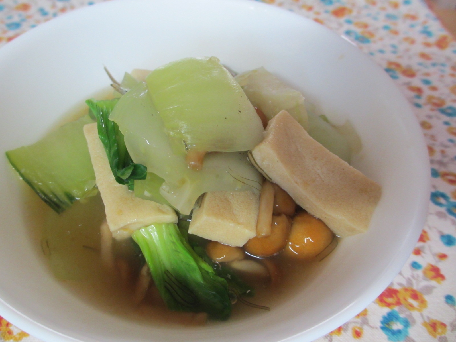 なめこと高野とチンゲン菜の煮浸し