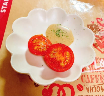 トマトサラダ　味噌ゴマドレッシング