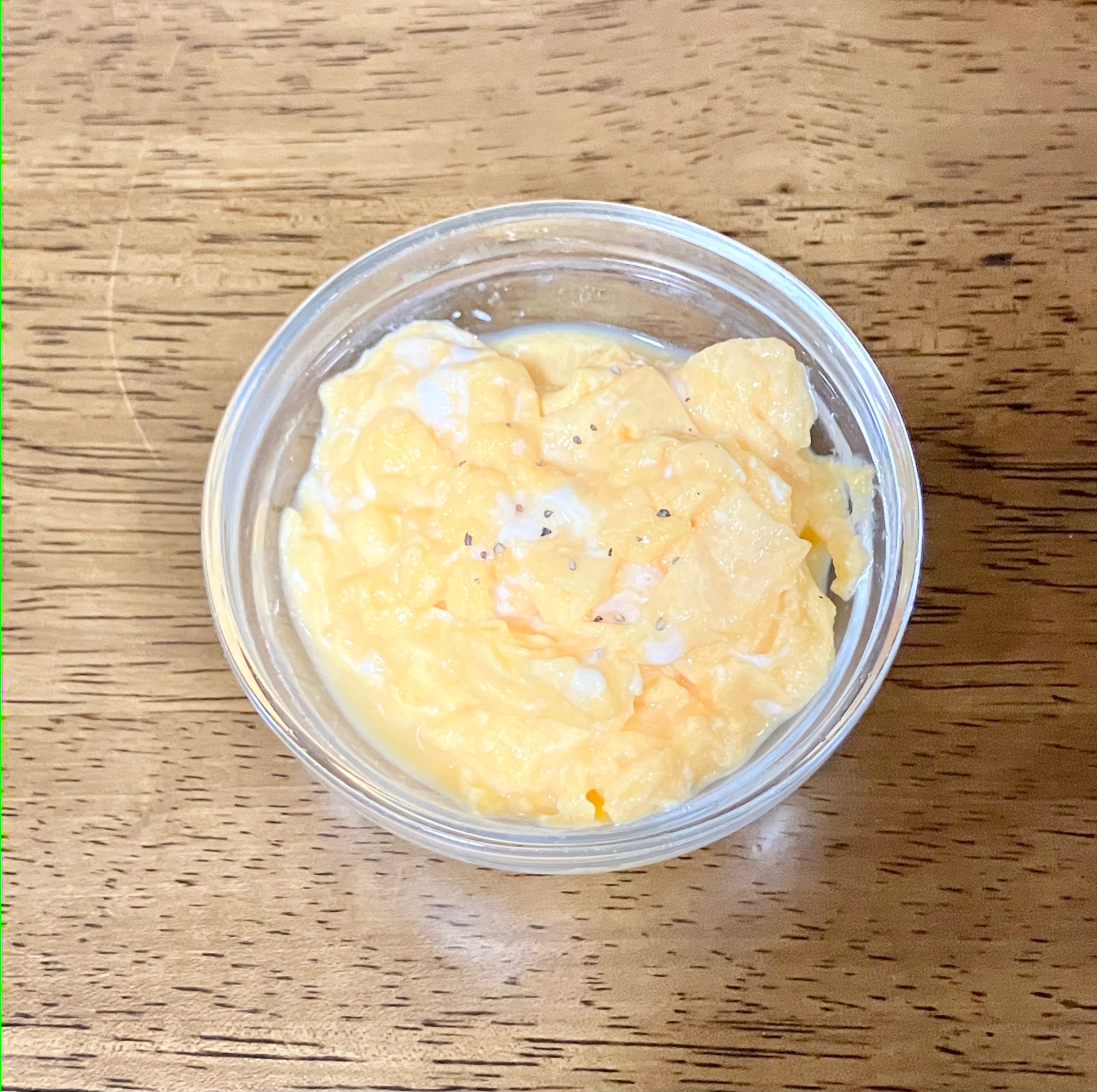 簡単☆牛乳入りスクランブルエッグ