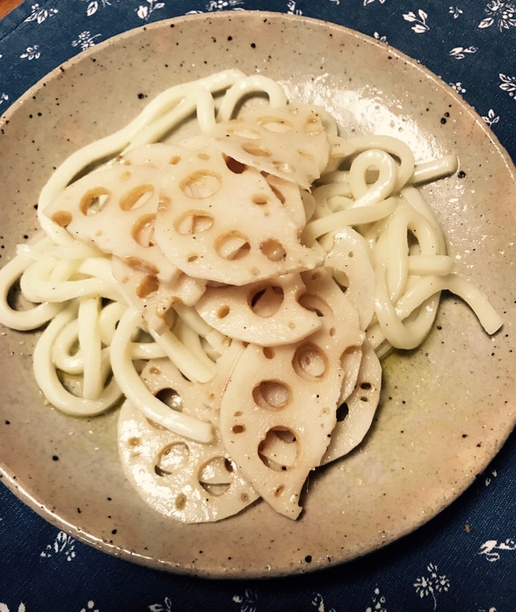 レンコンのバターチーズうどん