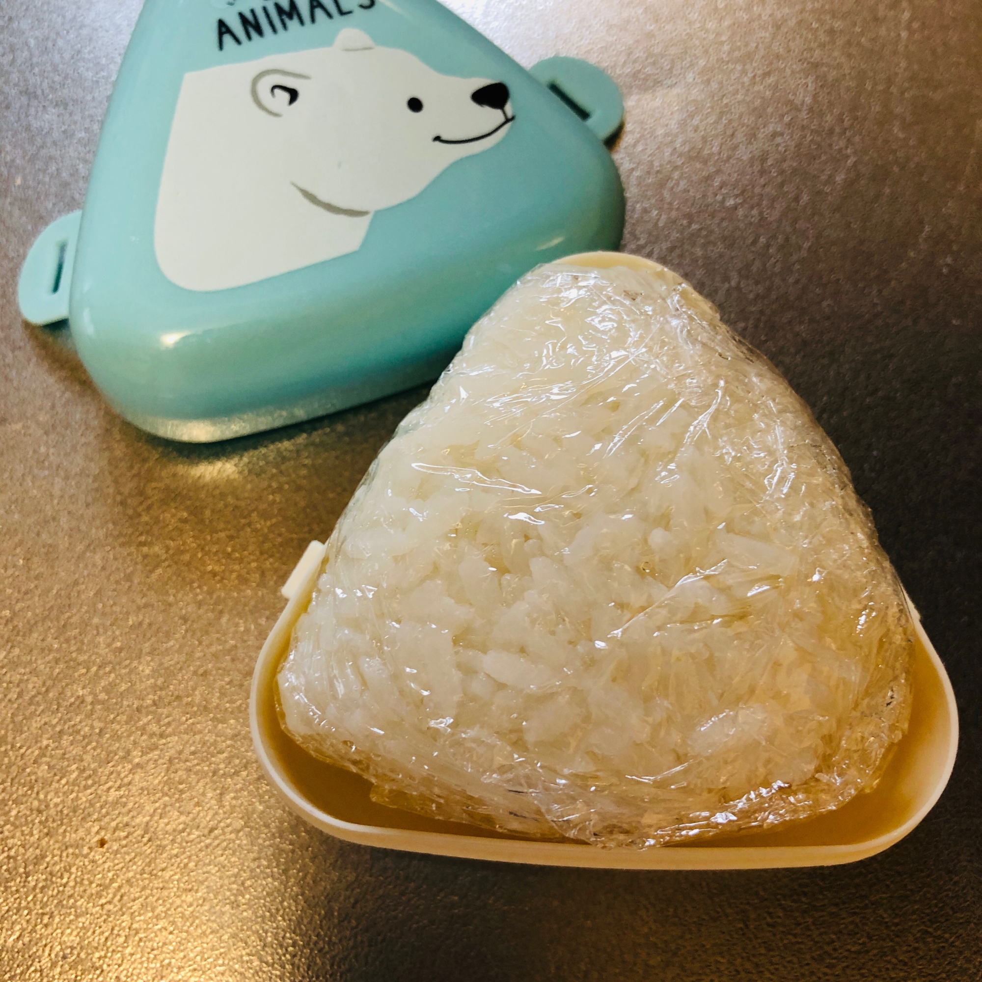 めんつゆで簡単ツナマヨおにぎり レシピ 作り方 By ろーるけーき 楽天レシピ めんつゆで簡単ツナマヨおにぎり レシピ 作り方 By ろーるけーき 楽天レシピ