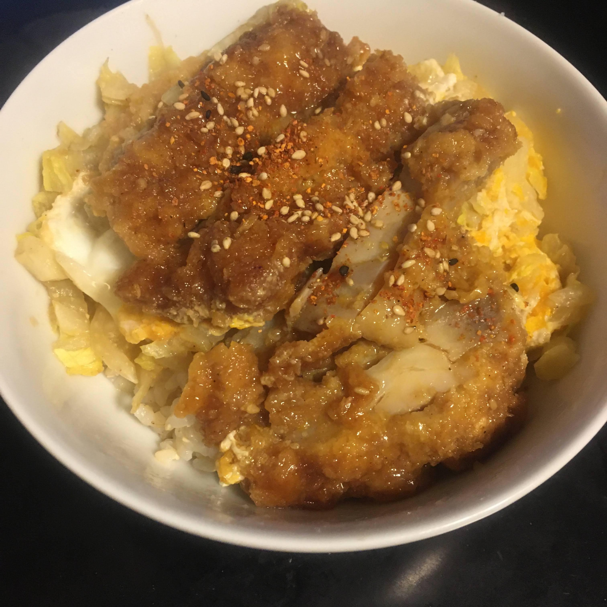 白菜とチキンカツで親子カツ丼