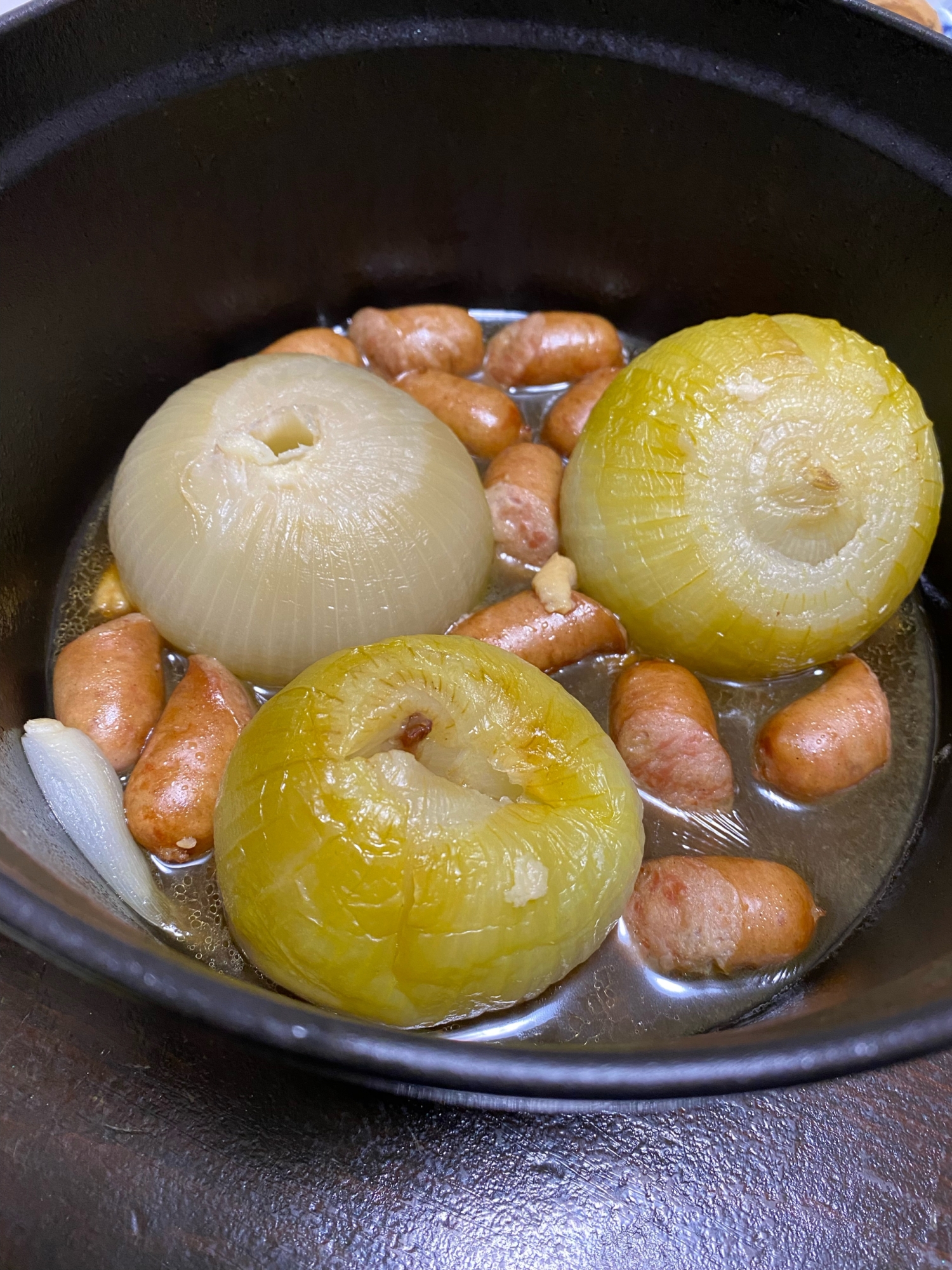 STAUBで旨み凝縮玉ねぎ