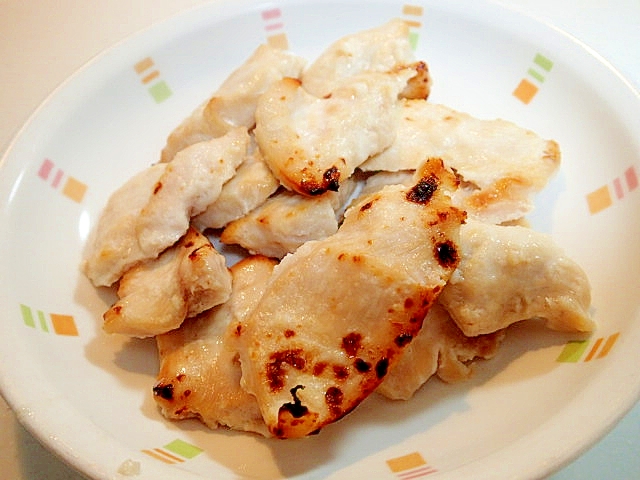塩麹と大蒜で　鶏むね肉のグリル焼き