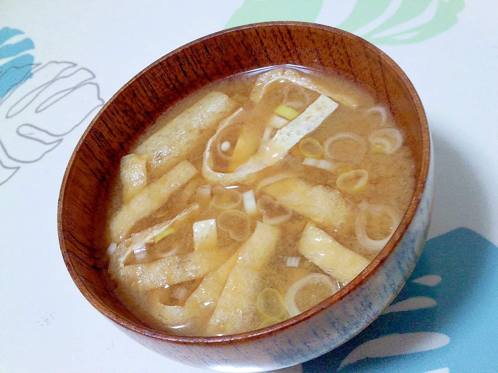 オクラと長ねぎと油揚げの味噌汁 レシピ 作り方 By Aoi 楽天レシピ