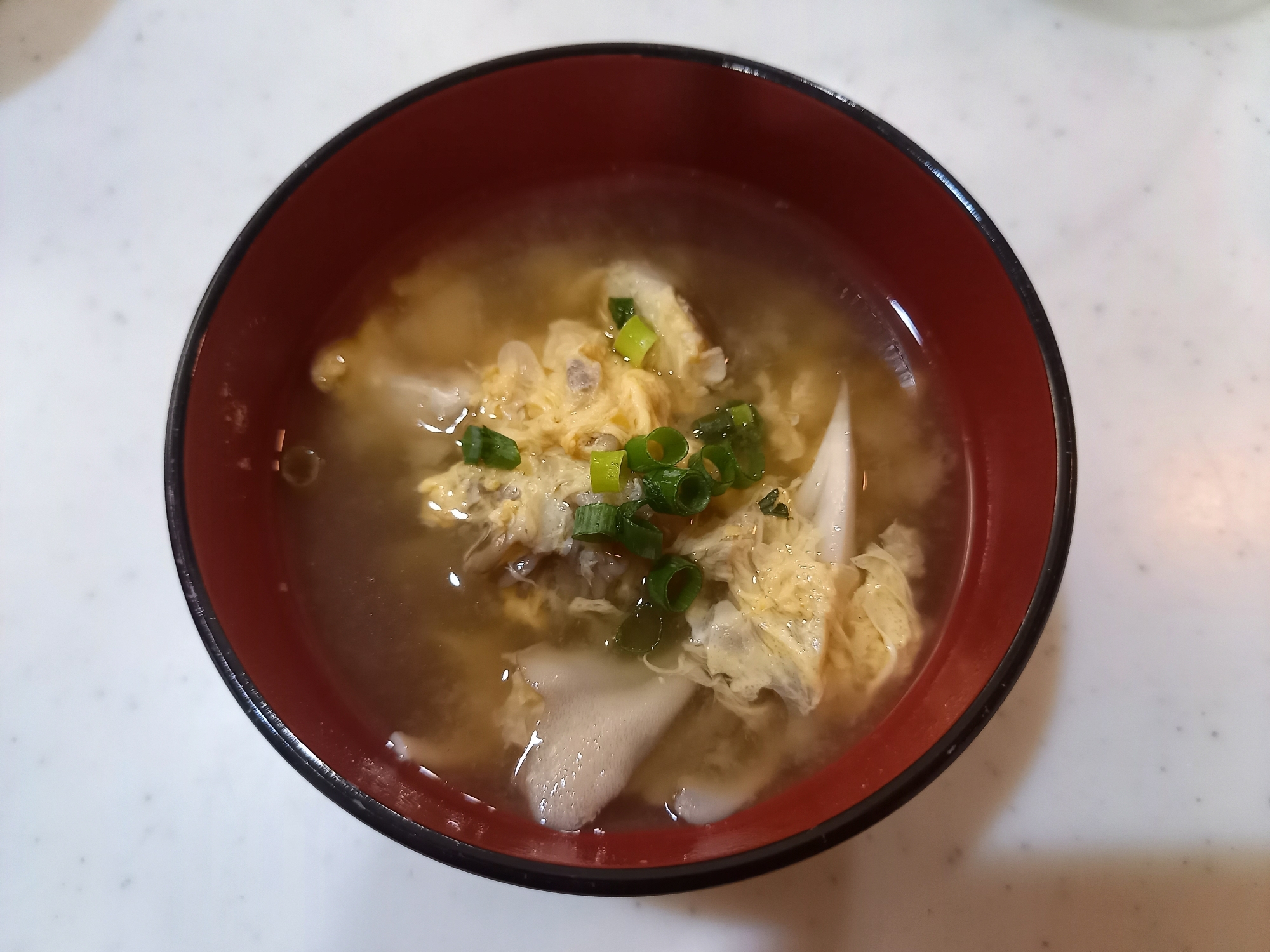 舞茸で♪︎ふんわり玉子とじのお味噌汁