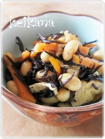 電子レンジで簡単 時短 ご飯がすすむひじき煮 レシピ 作り方 By keikana 楽天レシピ 電子レンジで簡単 時短 ご飯がすすむひじき煮 レシピ 作り方 By keikana 楽天レシピ