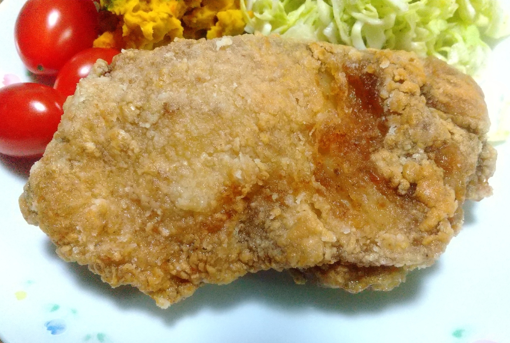 香辛料香る台湾唐揚げダージーパイ！