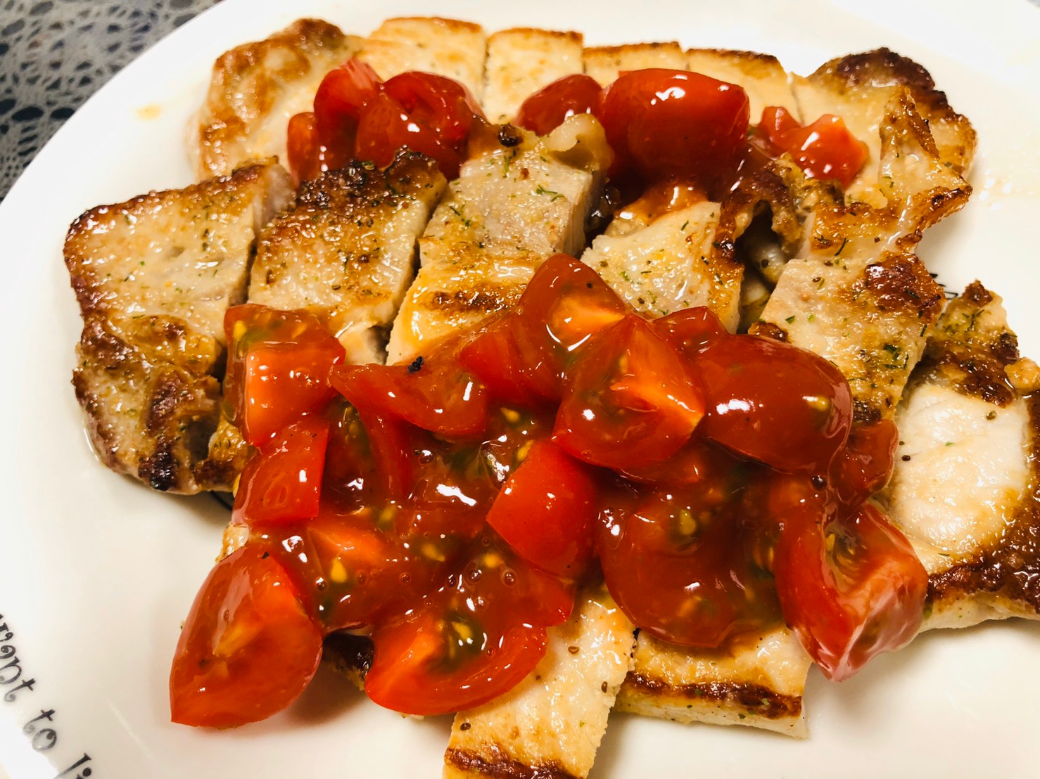 ポークステーキ ミニトマトのトマトソースかけ レシピ 作り方 By Kiwiiiii 楽天レシピ ポークステーキ ミニトマトのトマトソースかけ レシピ 作り方 By Kiwiiiii 楽天レシピ