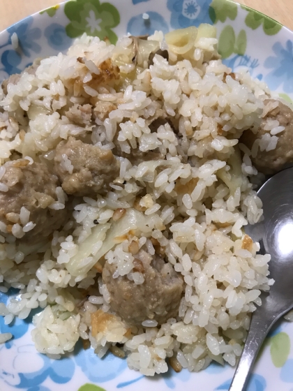 肉団子でボリューム満点で
美味しかったです