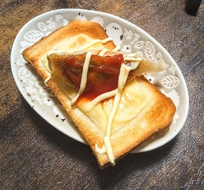 餃子ピザトースト✧˖°♡