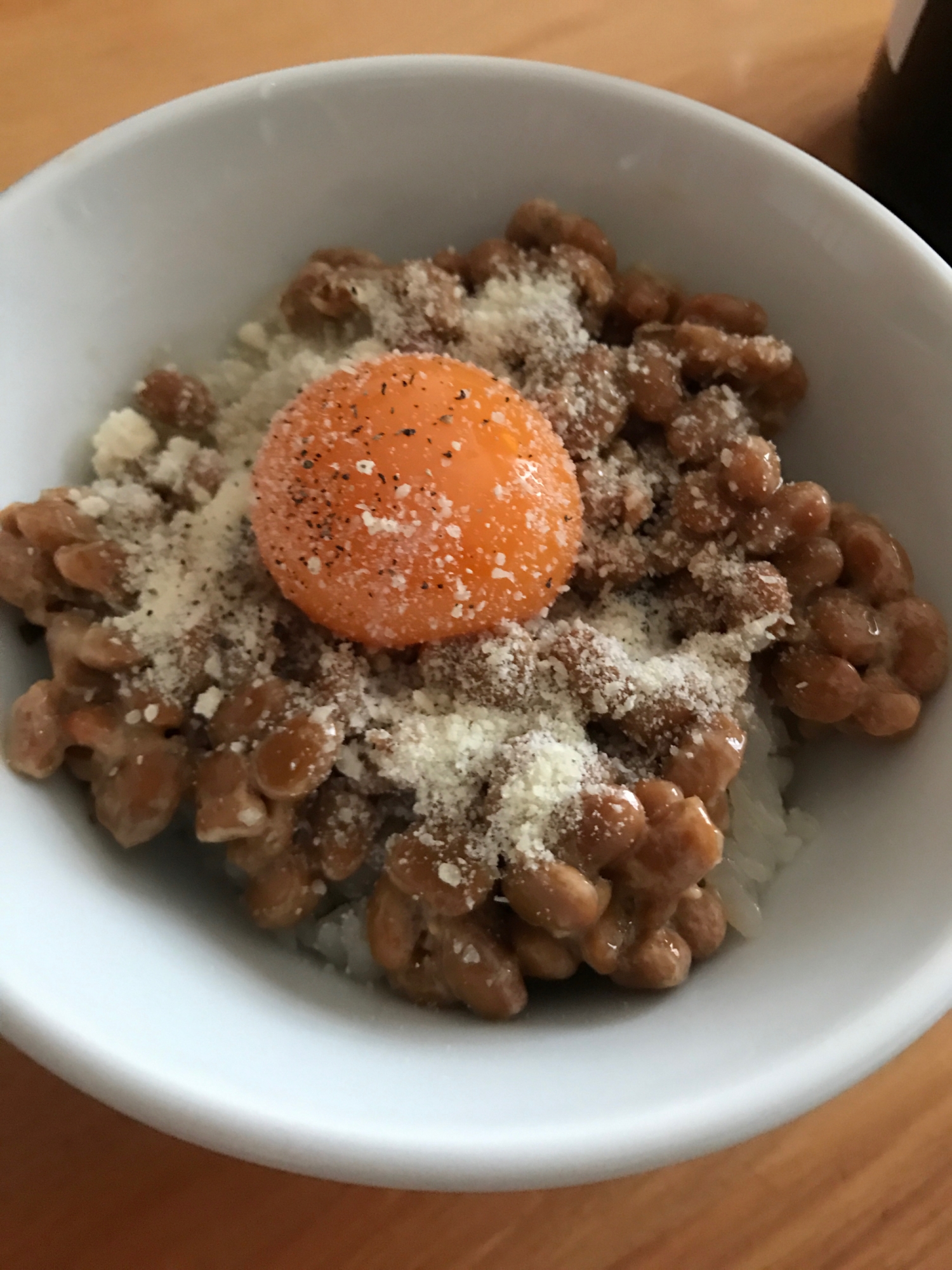 カルボナーラみたいな納豆丼