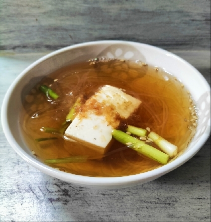 春雨＆葉ニンニク入り湯豆腐